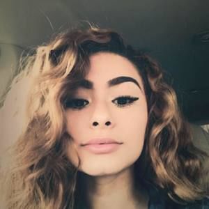 Meet your Posher, Rubi